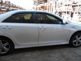 2012 Toyota Camry SE White 2.5L AT #Z22926